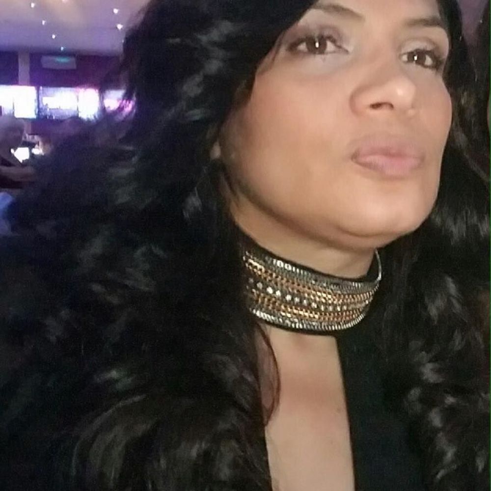 Meet your Posher, Nelly